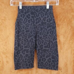 LNA Womens Bike Shorts XS Gray Leopard Pull On High Rise Stretch 8"